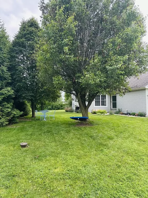 Exterior - 109 Labrador Ln, Downs, IL 61736 photo 7 of 11