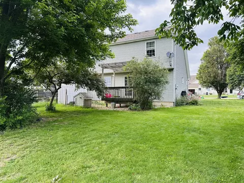 Exterior - 109 Labrador Ln, Downs, IL 61736 photo 10 of 11