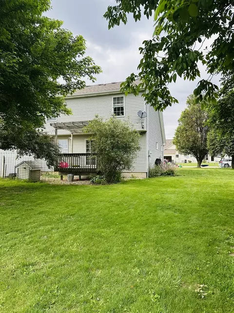 Exterior - 109 Labrador Ln, Downs, IL 61736 photo 9 of 11