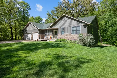 625 S Utah Ave, Davenport, IA 52802