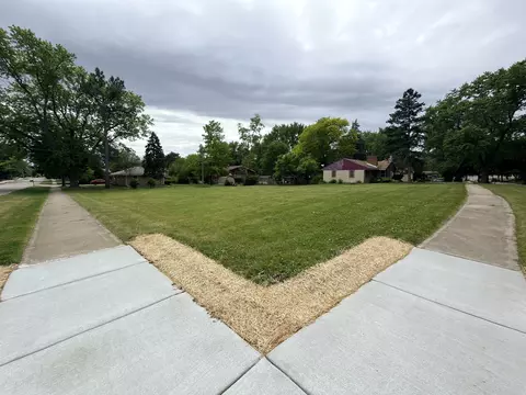 2115 Cherry Ave, Hanover Park, IL 60133
