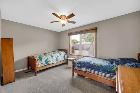 2300 Appleby Dr, Wheaton, IL 60189 photo 14
