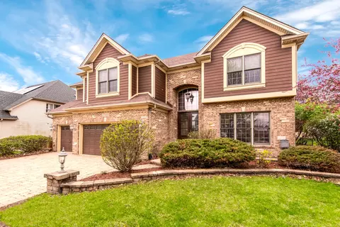 27009 Ashgate Xing, Plainfield, IL 60585