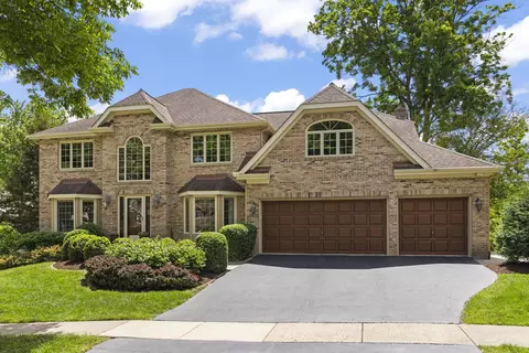 6344 Greene Rd, Woodridge, IL 60517