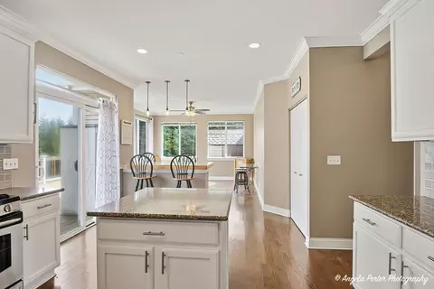 Kitchen - 6802 Ayre Dr, Mchenry, IL 60050 photo 2 of 5