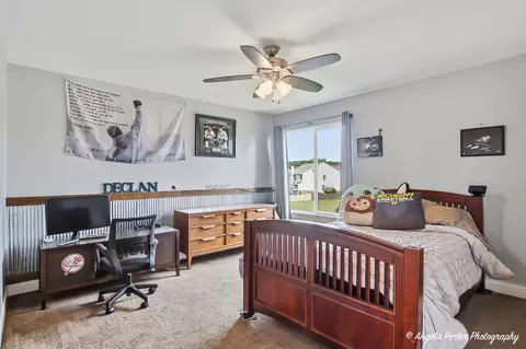 Bedroom - 6802 Ayre Dr, Mchenry, IL 60050 photo 3 of 4