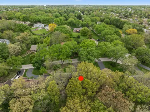 View/Area - 635 Oakview Dr, Algonquin, IL 60102 photo 4 of 5