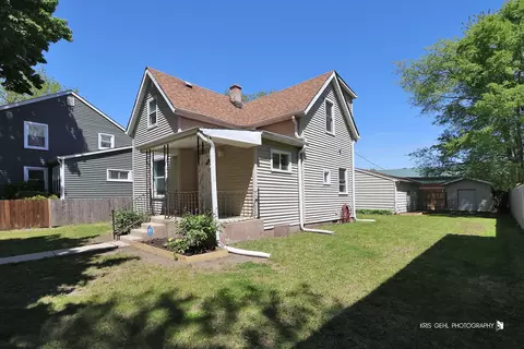 3233 Elisha Ave, Zion, IL 60099