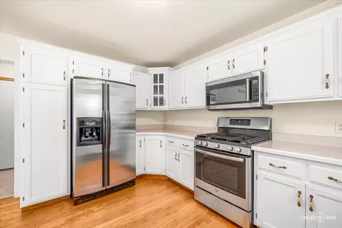 Kitchen - 714 E Knights Rd, Sandwich, IL 60548 photo 2 of 2