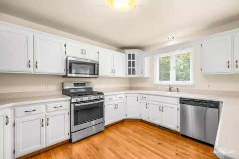 Kitchen - 714 E Knights Rd, Sandwich, IL 60548 photo 1 of 2