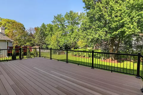 Exterior - 2604 Newport Dr, Naperville, IL 60565 photo 2 of 5