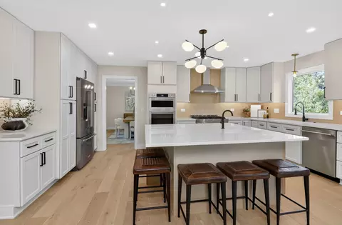 Kitchen - 2604 Newport Dr, Naperville, IL 60565 photo 1 of 7