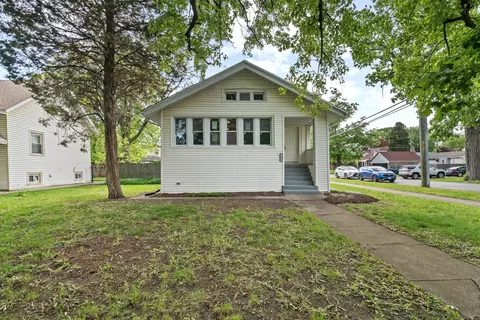 1400 S 17th Ave, Maywood, IL 60153
