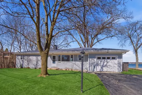 501 E Liberty St, Wauconda, IL 60084
