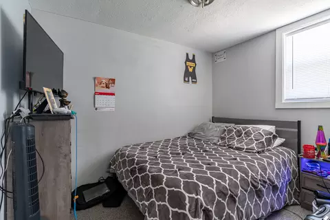 Bedroom - 3549 41st St, Moline, IL 61265 photo 1 of 2