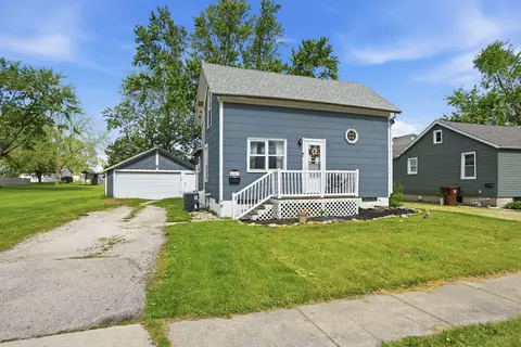 447 N Birch St, Manteno, IL 60950