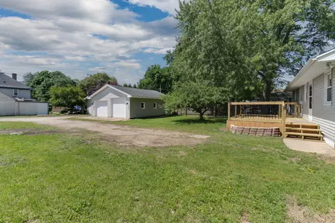 Exterior - 602 W 3rd St, Delavan, IL 61734 photo 9 of 12