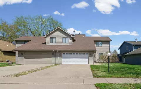 2515 Clayton Blvd, Champaign, IL 61822