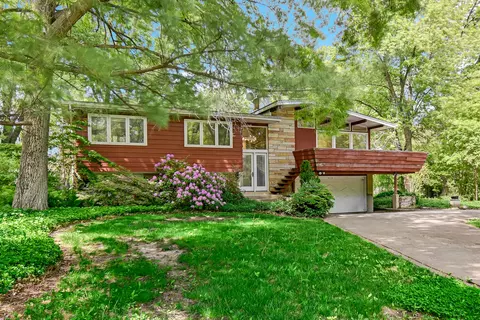 Exterior - 4112 Sunset Rd, Matteson, IL 60443 photo 2 of 10