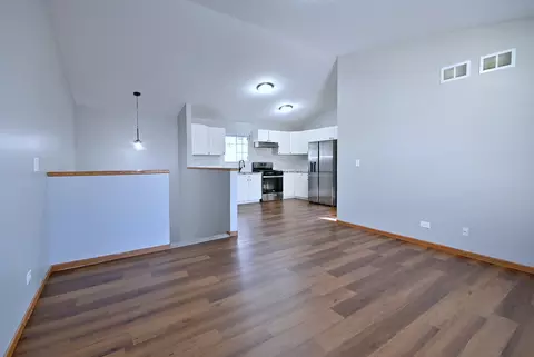 Living - 19 E Pineview Dr, Round Lake Park, IL 60073 photo 5 of 8