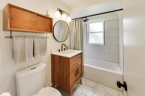 Bath - 7530 W Devon Ave, Chicago, IL 60631 photo 1 of 1