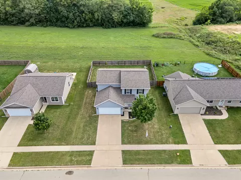 View/Area - 2914 Conlor Dr, Bloomington, IL 61704 photo 1 of 3