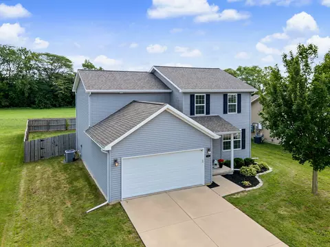Other - 2914 Conlor Dr, Bloomington, IL 61704 photo 6 of 7