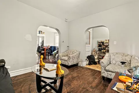 Living - 32 W 110th Pl, Chicago, IL 60628 photo 2 of 2