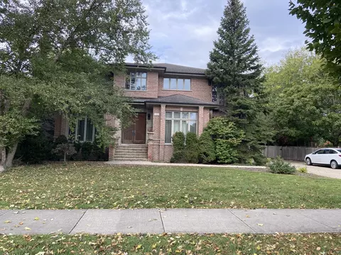 1488 N Dee Rd, Park Ridge, IL 60068