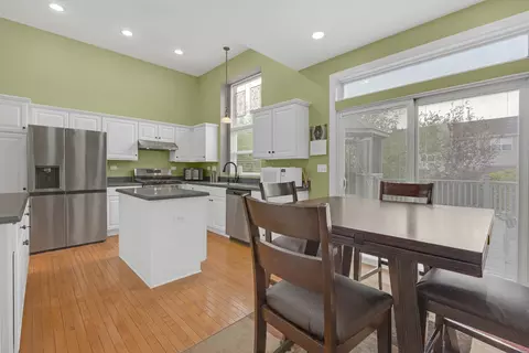 Kitchen - 2324 Tracy Ln, Algonquin, IL 60102 photo 1 of 2