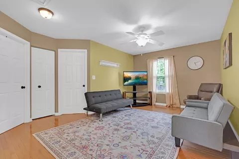 Other - 2324 Tracy Ln, Algonquin, IL 60102 photo 6 of 10