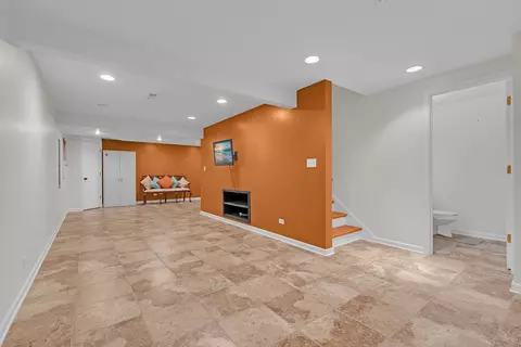 Other - 2324 Tracy Ln, Algonquin, IL 60102 photo 8 of 10