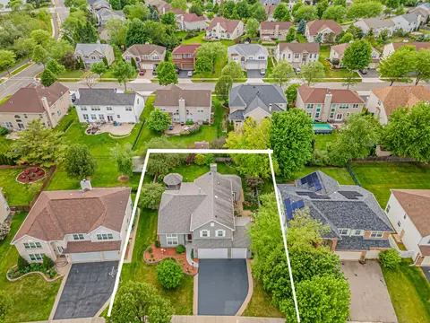View/Area - 2324 Tracy Ln, Algonquin, IL 60102 photo 6 of 6