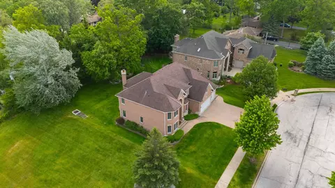 View/Area - 281 N Forest Dr, Addison, IL 60101 photo 1 of 6
