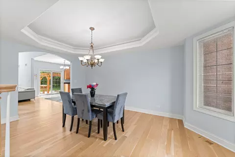 Dining - 281 N Forest Dr, Addison, IL 60101 photo 1 of 2