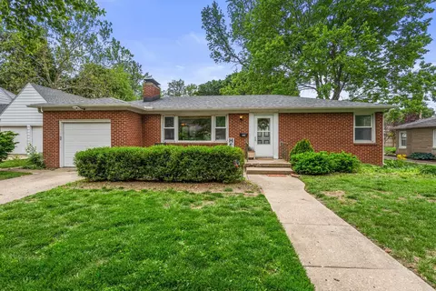 1117 W Union St, Champaign, IL 61821