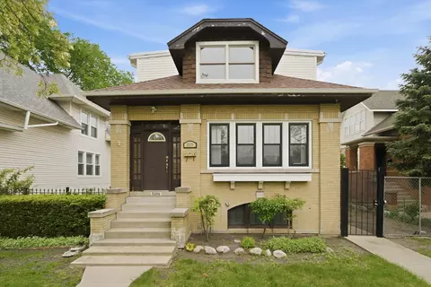 5019 N Kostner Ave, Chicago, IL 60630