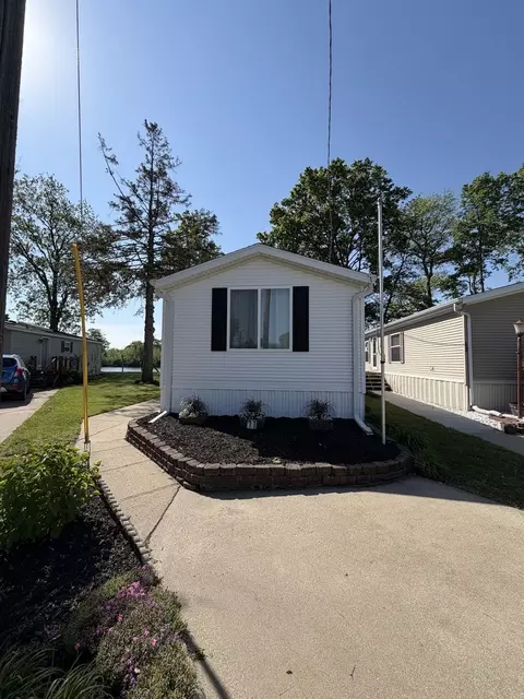 291 Il Rt 2 #11, Dixon, IL 61021
