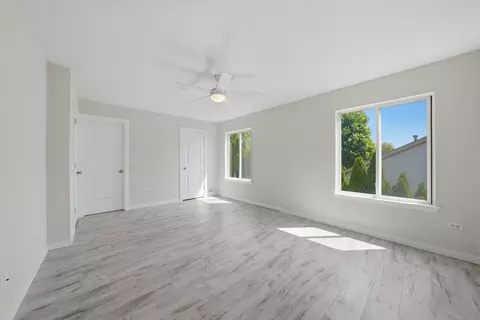 Bedroom - 5615 Stonybrook Dr, Plainfield, IL 60586 photo 2 of 7