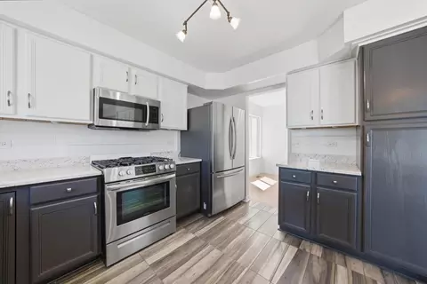 Kitchen - 5615 Stonybrook Dr, Plainfield, IL 60586 photo 5 of 5