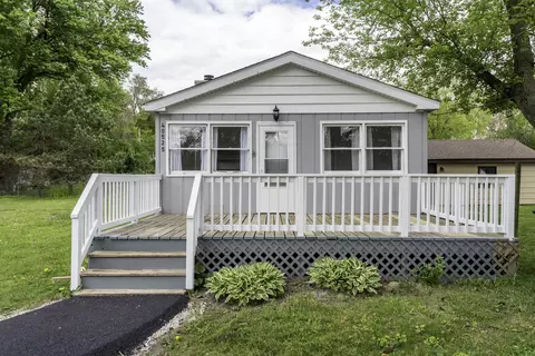 40525 N Marcus St, Antioch, IL 60002