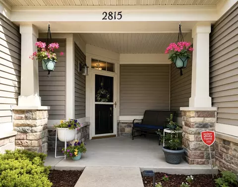 2815 Normandy Cir, Naperville, IL 60564