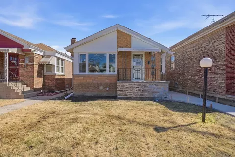9919 S Peoria St, Chicago, IL 60643
