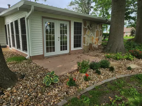 Other - 211 E Depew St, Odin, IL 62870 photo 6 of 14