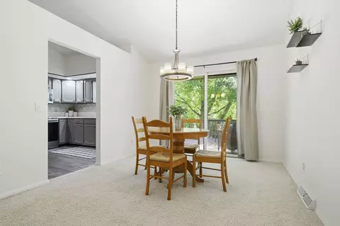 Dining - 218 Cambridge Dr, Normal, IL 61761 photo 2 of 2