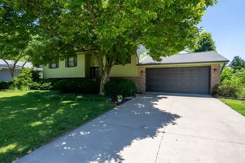 Exterior - 218 Cambridge Dr, Normal, IL 61761 photo 5 of 7