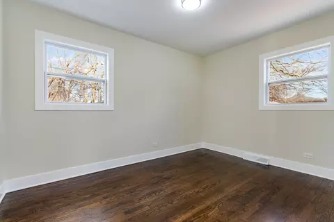 Bedroom - 1314 E 151st St, Dolton, IL 60419 photo 1 of 6