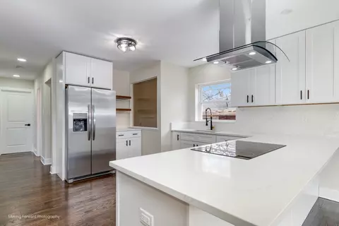 Kitchen - 1314 E 151st St, Dolton, IL 60419 photo 1 of 8