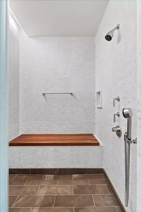 Bath - 77 E Walton St #24D, Chicago, IL 60611 photo 4 of 8