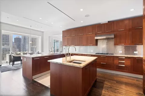 Kitchen - 77 E Walton St #24D, Chicago, IL 60611 photo 3 of 6